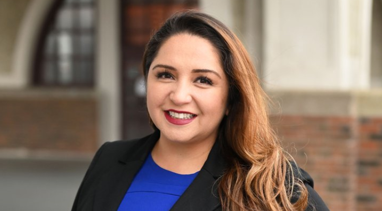 New Illinois US Rep Delia Ramirez Is A Latina Child Of Immigrants In A Mixed Household